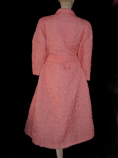 *BEAUTIFUL LUXURIOUS VINTAGE '60s SILKY QUILTED ROBE MADE IN HONG KONG IN SIERRA SUNSET