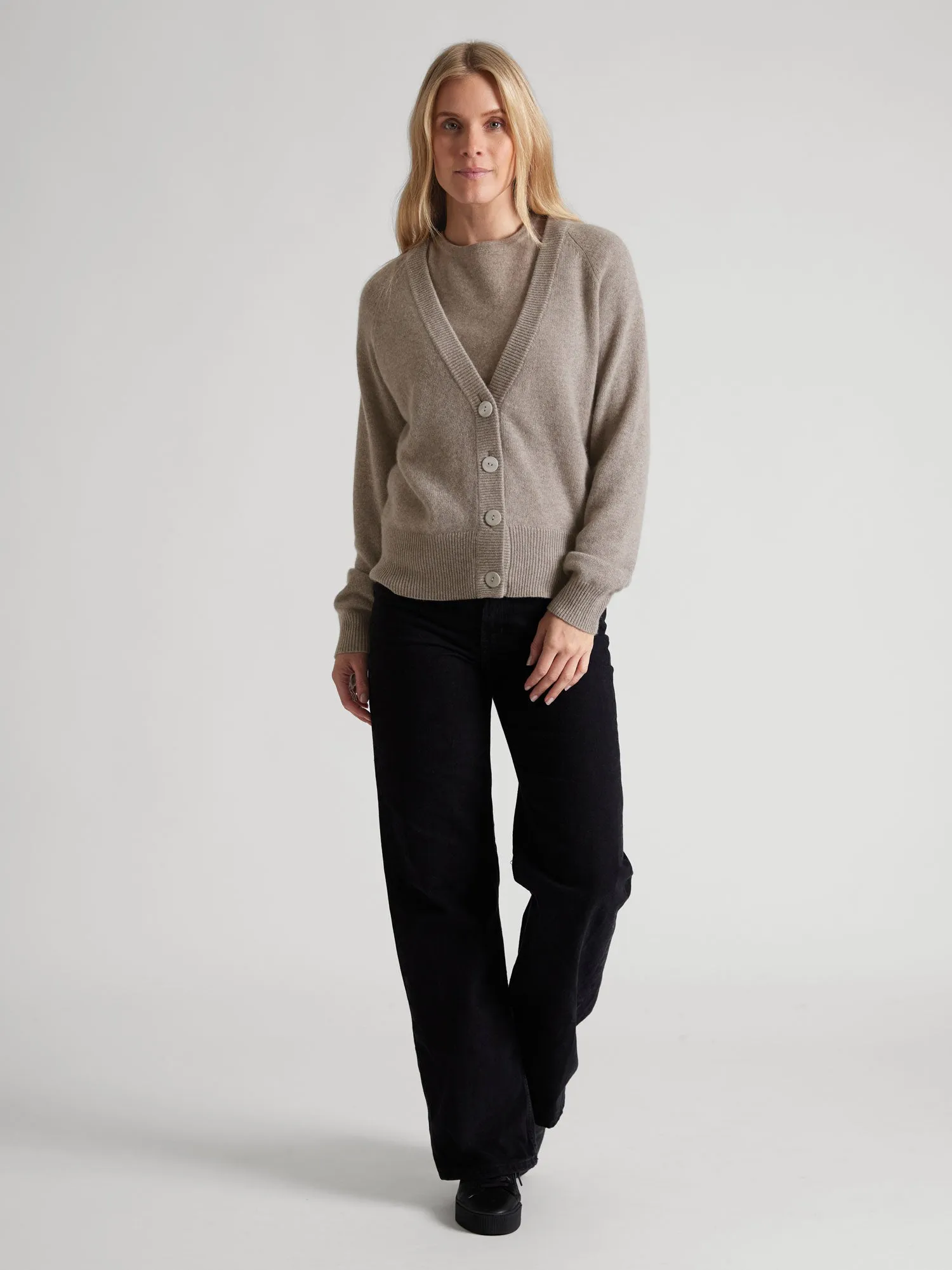 Cashmere cardigan "Eir" - toast