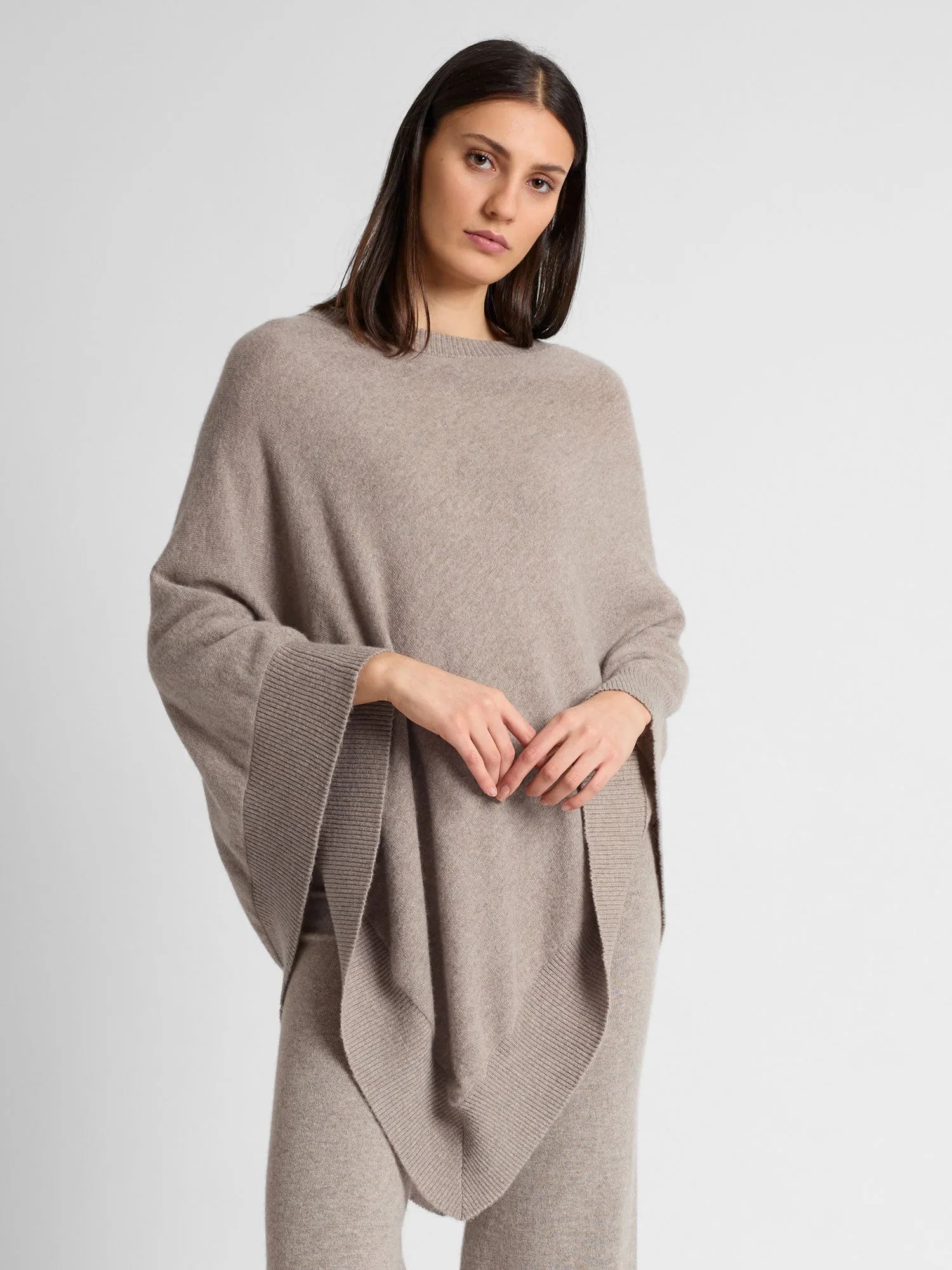 Cashmere poncho "Haddy" - toast