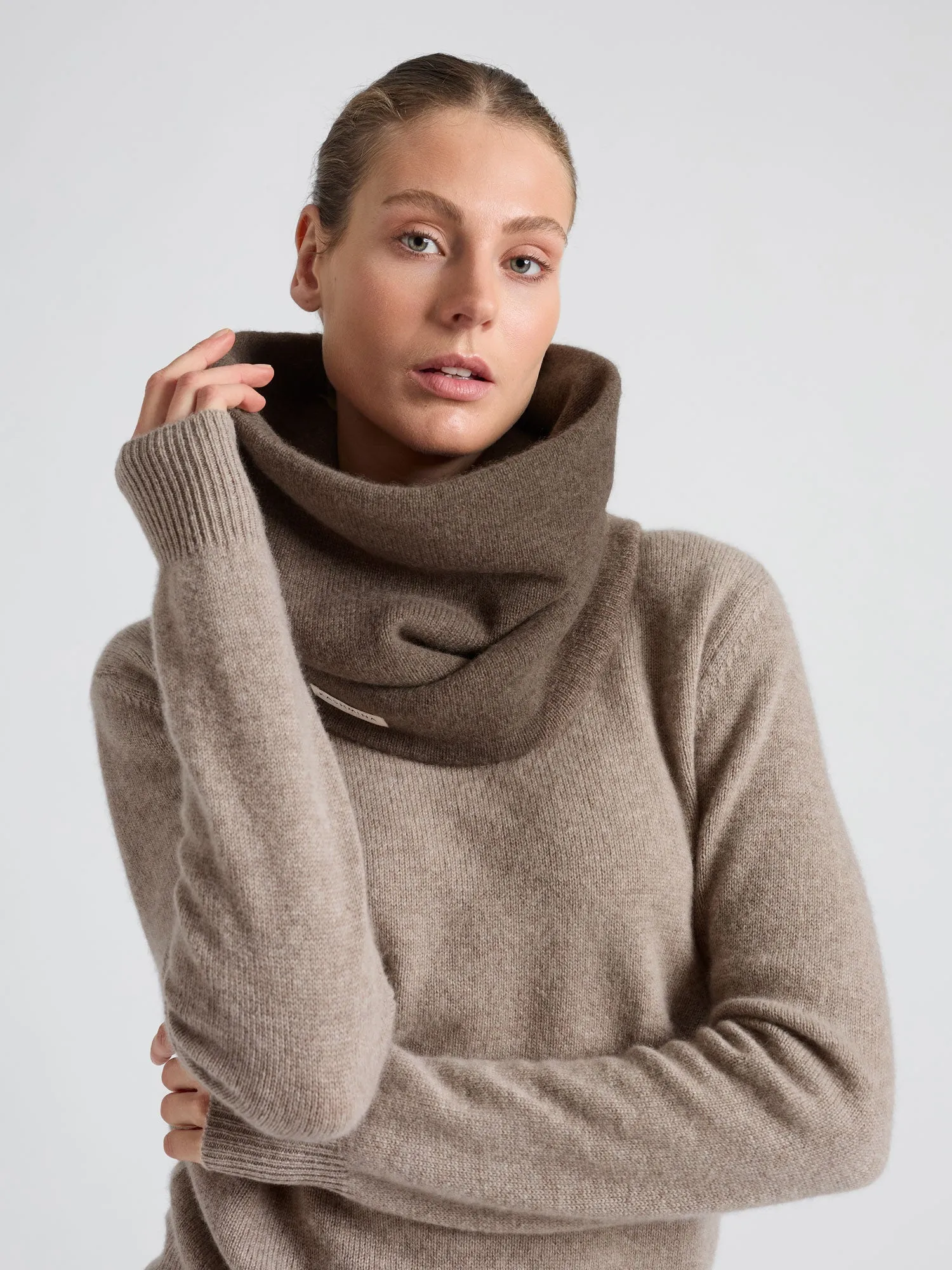 Cashmere snood "Eydis" - Dark toast