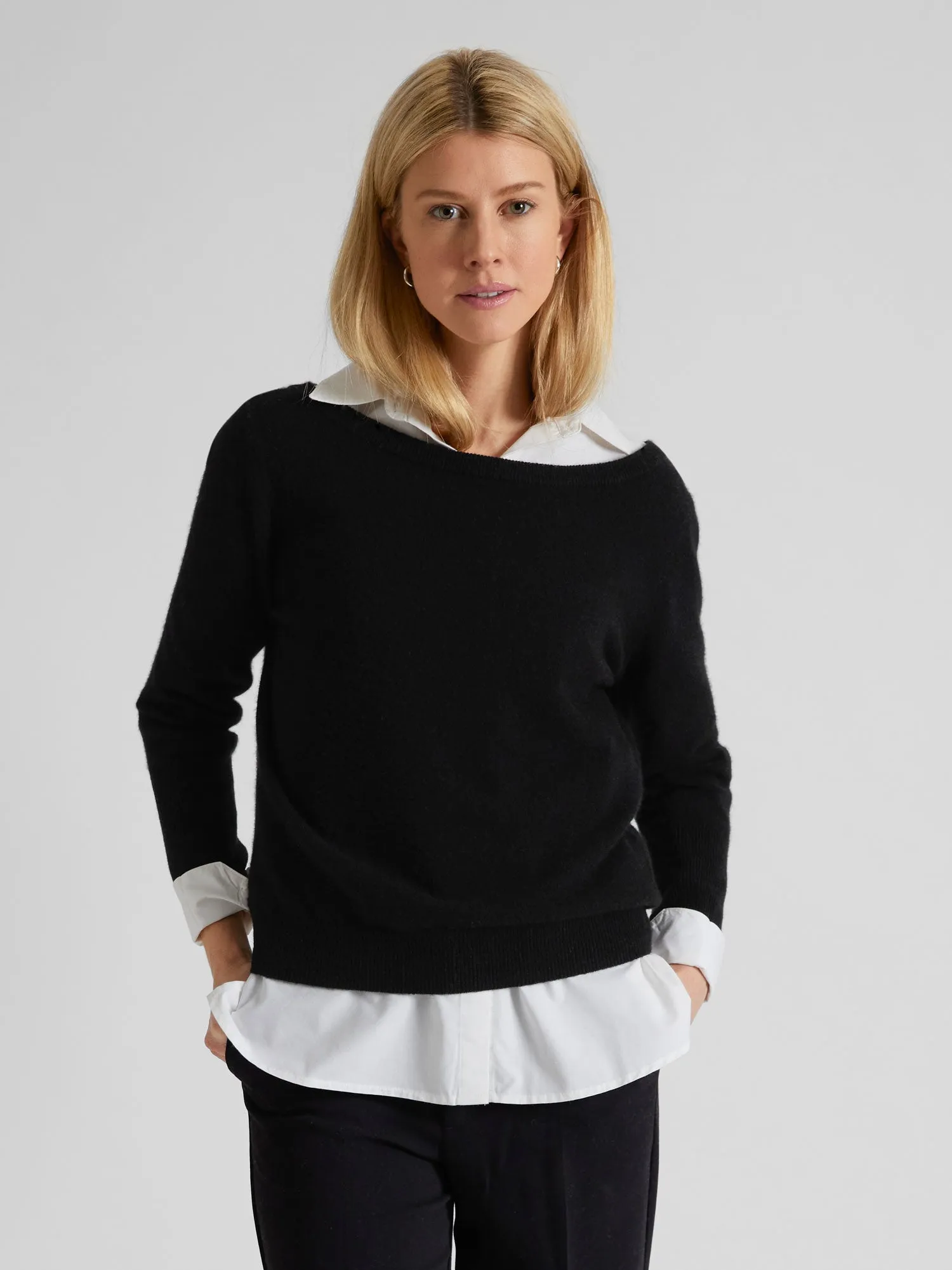 Cashmere sweater "Asta" - black