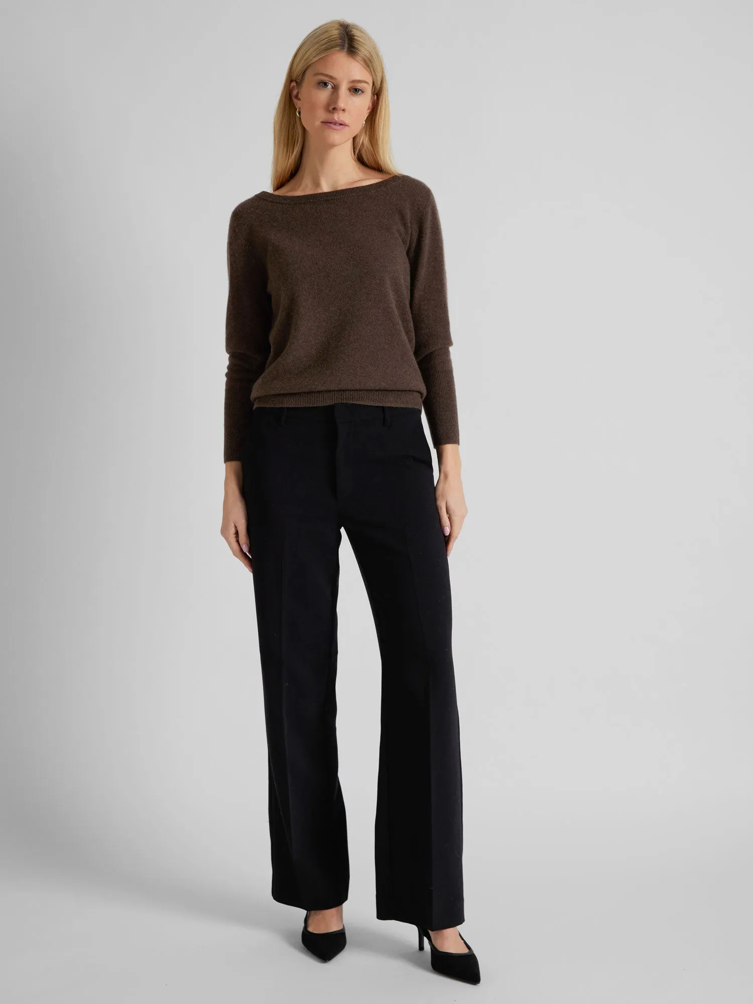 Cashmere sweater "Asta" - dark brown