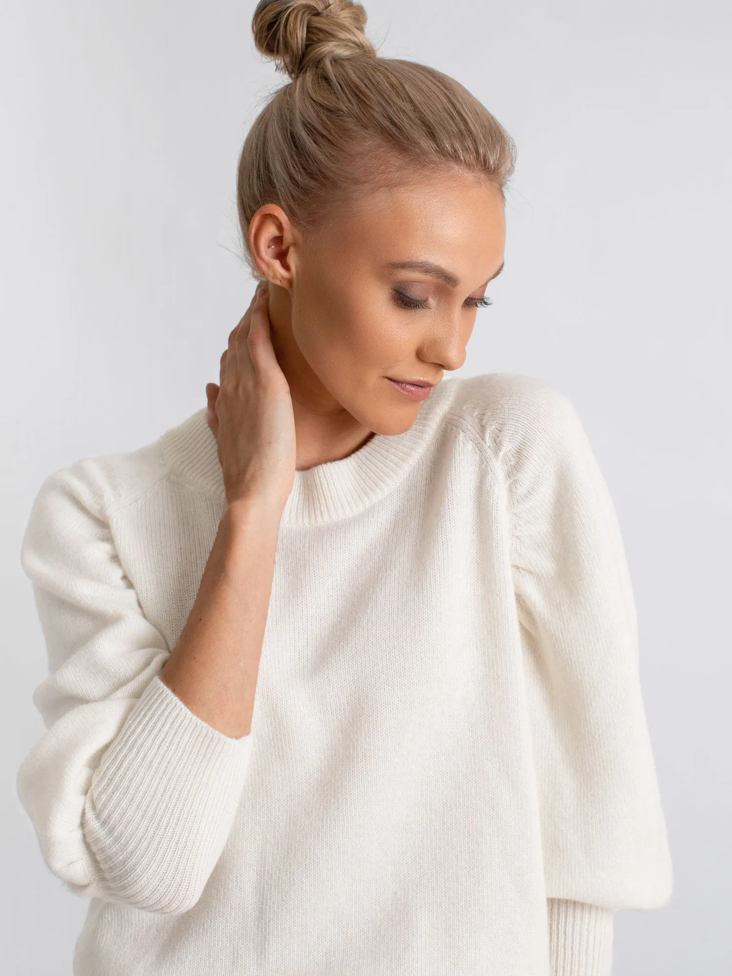 Cashmere sweater  "Aurora" - white