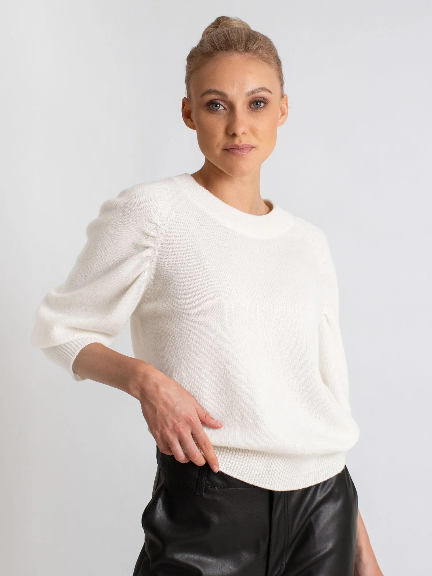 Cashmere sweater  "Aurora" - white