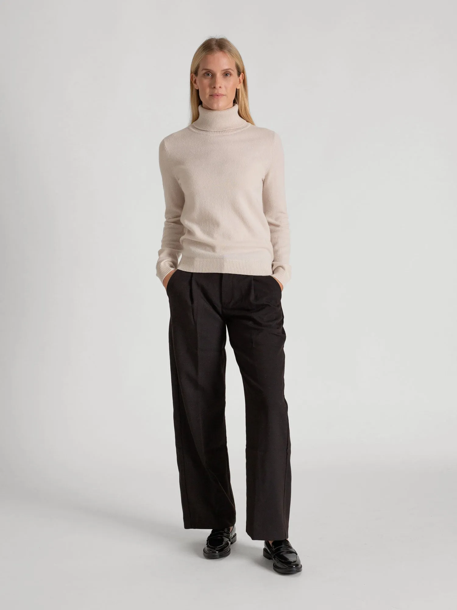 Cashmere sweater "Hedda" - pearl