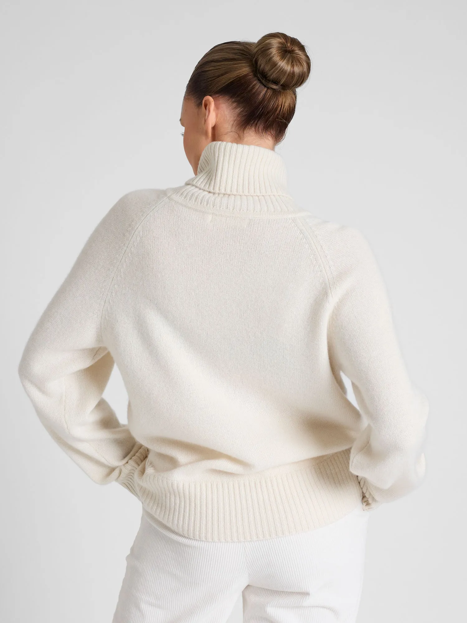 Cashmere sweater "Milano" - white