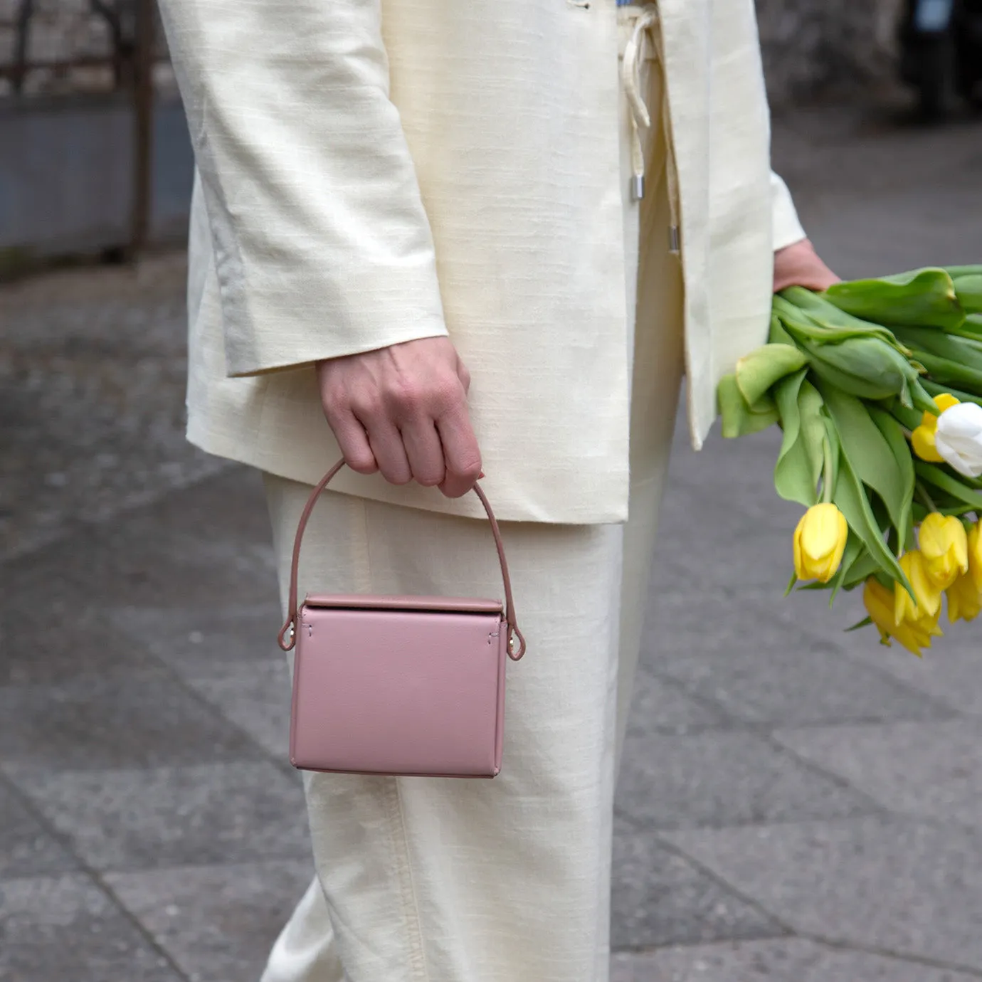 DEVON Sac à Bandoulière en Forme de Croissant - Rose Pâle