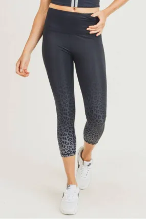 Leopard Tip Ombre Print High-Waisted Capri Leggings