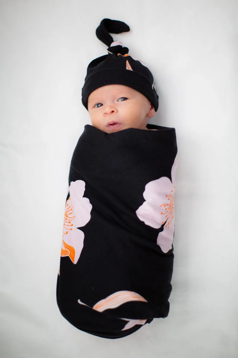 Mama Embroidered Robe Black & Willow Swaddle Blanket Set