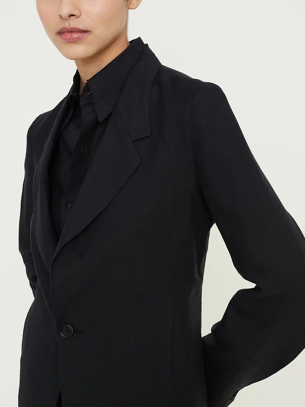 No. 206 Solbiati Fine Linen Jacket in Black