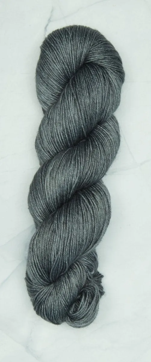 Symfonie Yarn TERRA DK Superwash Merino & Nylon Fingering Blend, 380m/100g