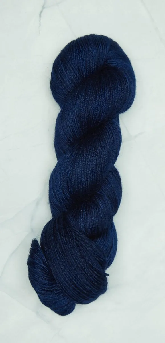 Symfonie Yarn TERRA DK Superwash Merino & Nylon Fingering Blend, 380m/100g