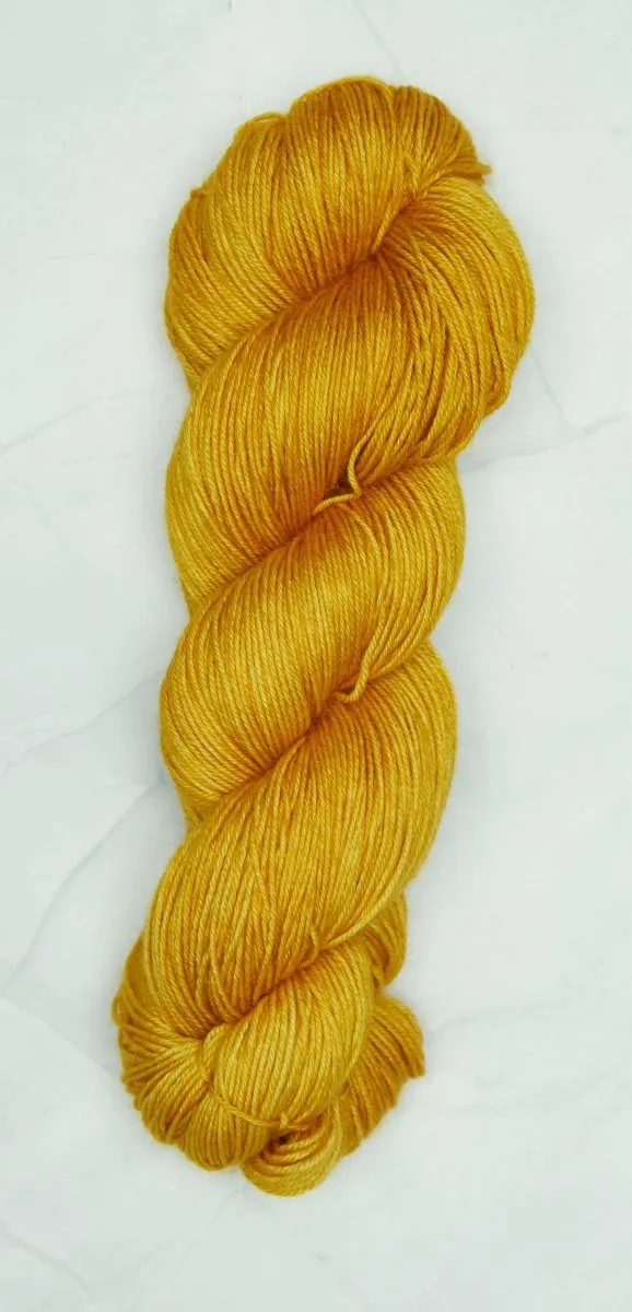 Symfonie Yarn TERRA DK Superwash Merino & Nylon Fingering Blend, 380m/100g