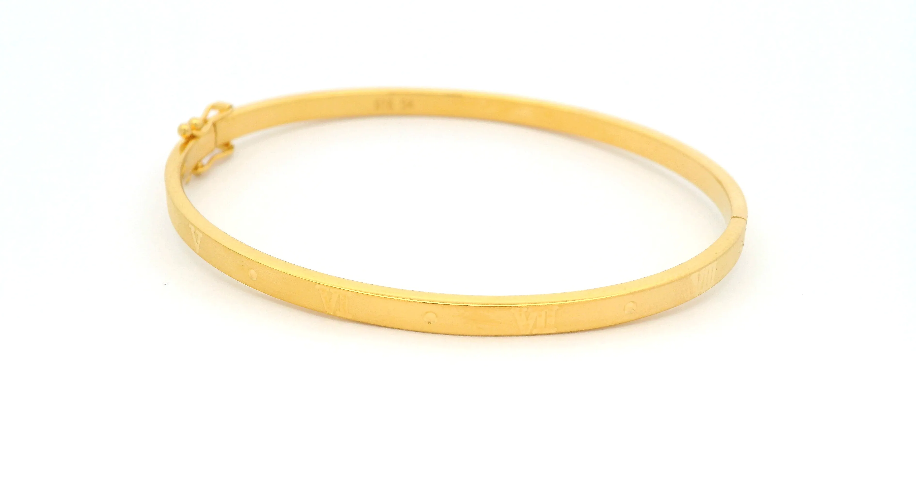 TAKA Jewellery 916 Gold Bangle