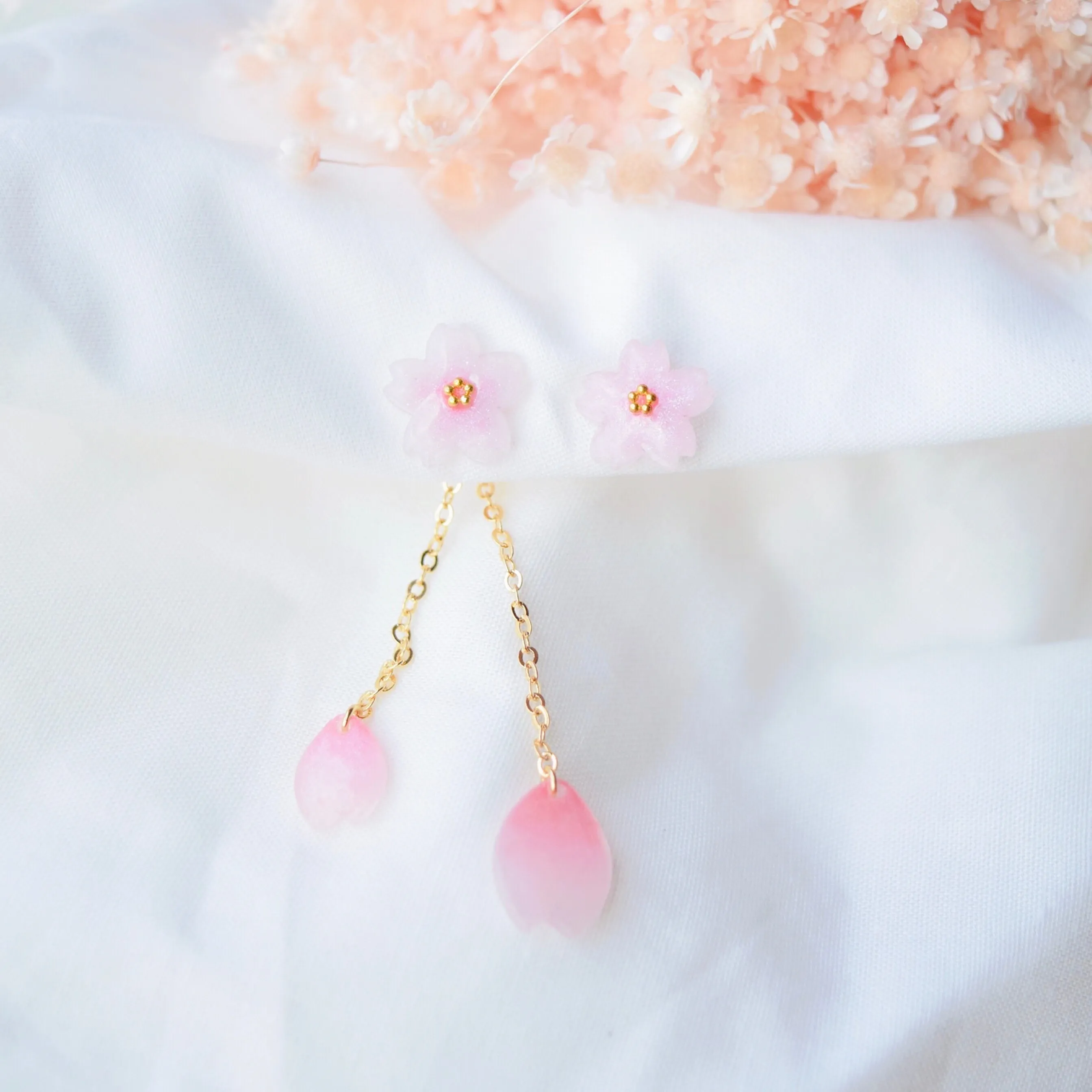 Yamazakura Earrings ヤマザクラ